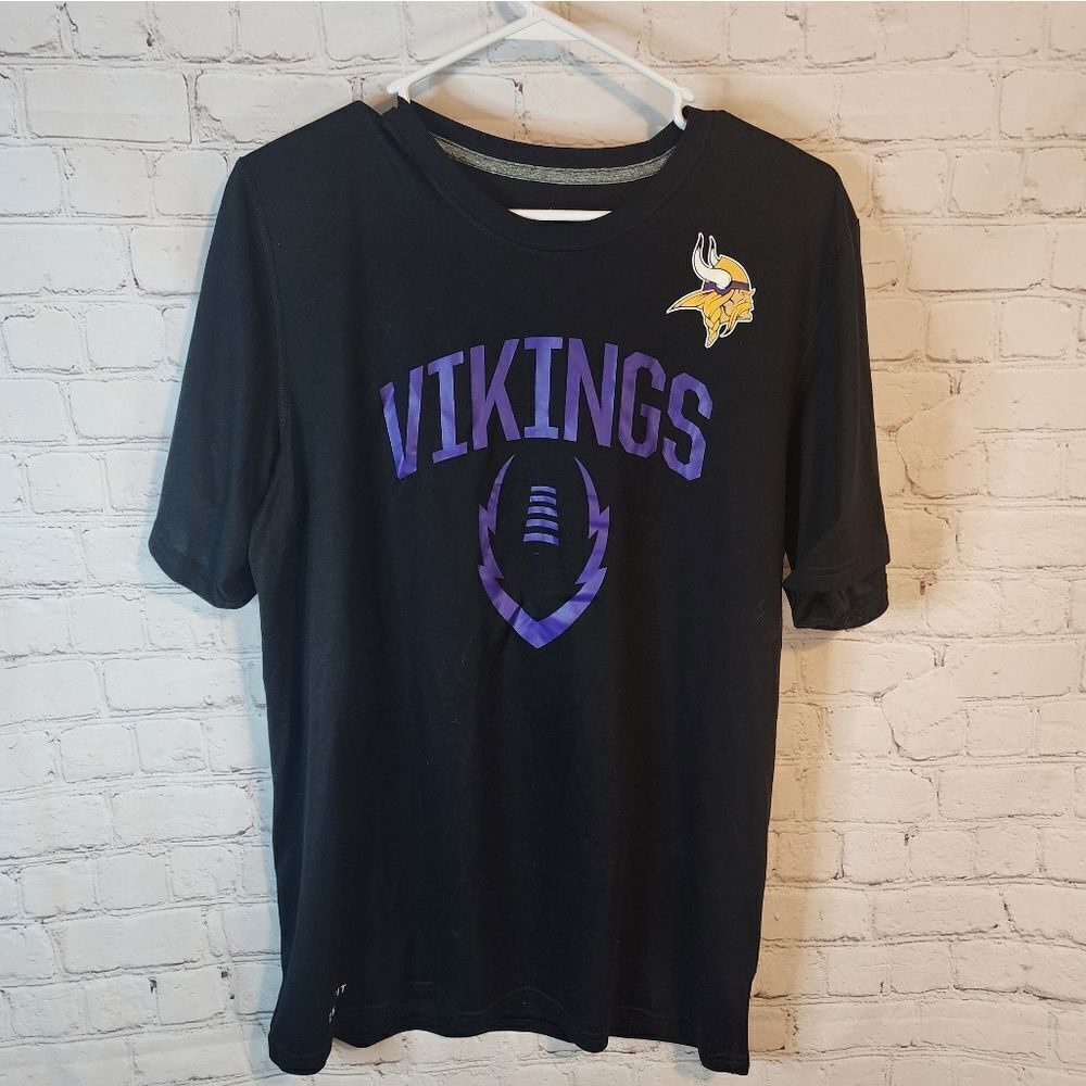 Men's Nike Dri-Fit "Minnesota Vikings" shirt, size Medium